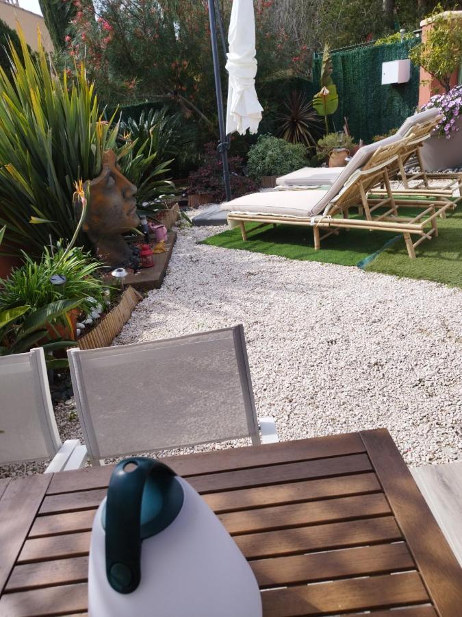 Le Petit Atelier Villa Bormes-les-Mimosas Exteriör bild